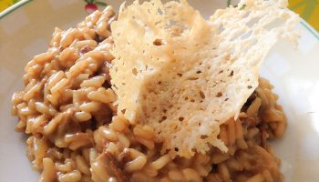 Risotto aux cèpes et tuile de parmesan